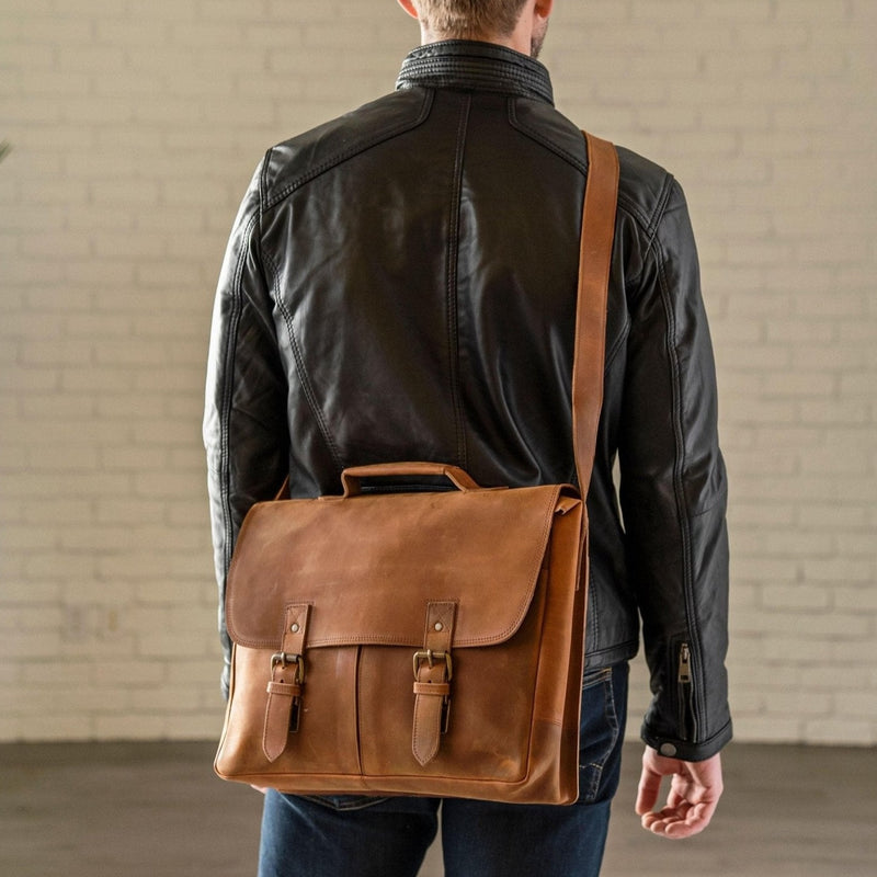 Coarse Leather Messenger 16" Verified Leather