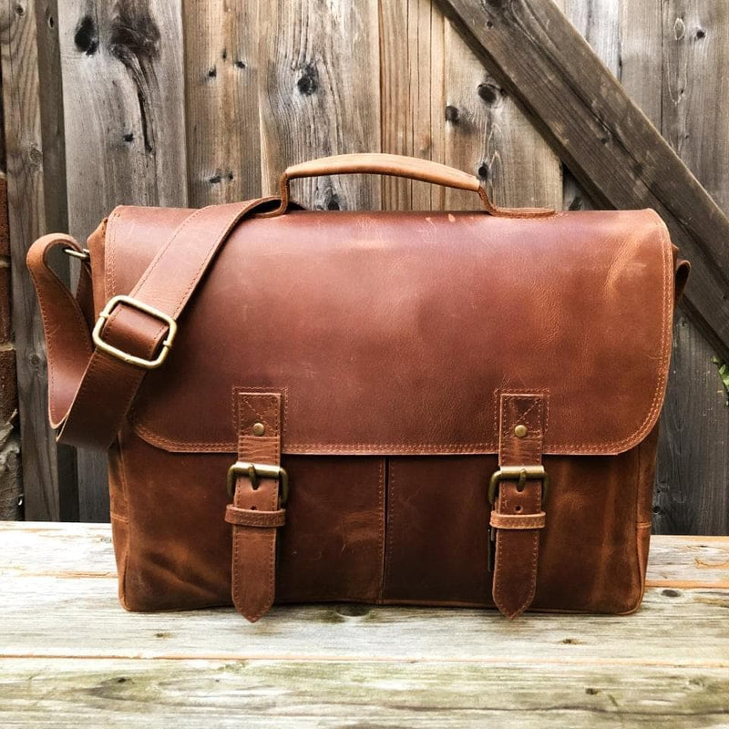 Coarse Leather Messenger 16" Verified Leather