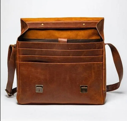 Coarse Leather Messenger 2.0 Verified Leather